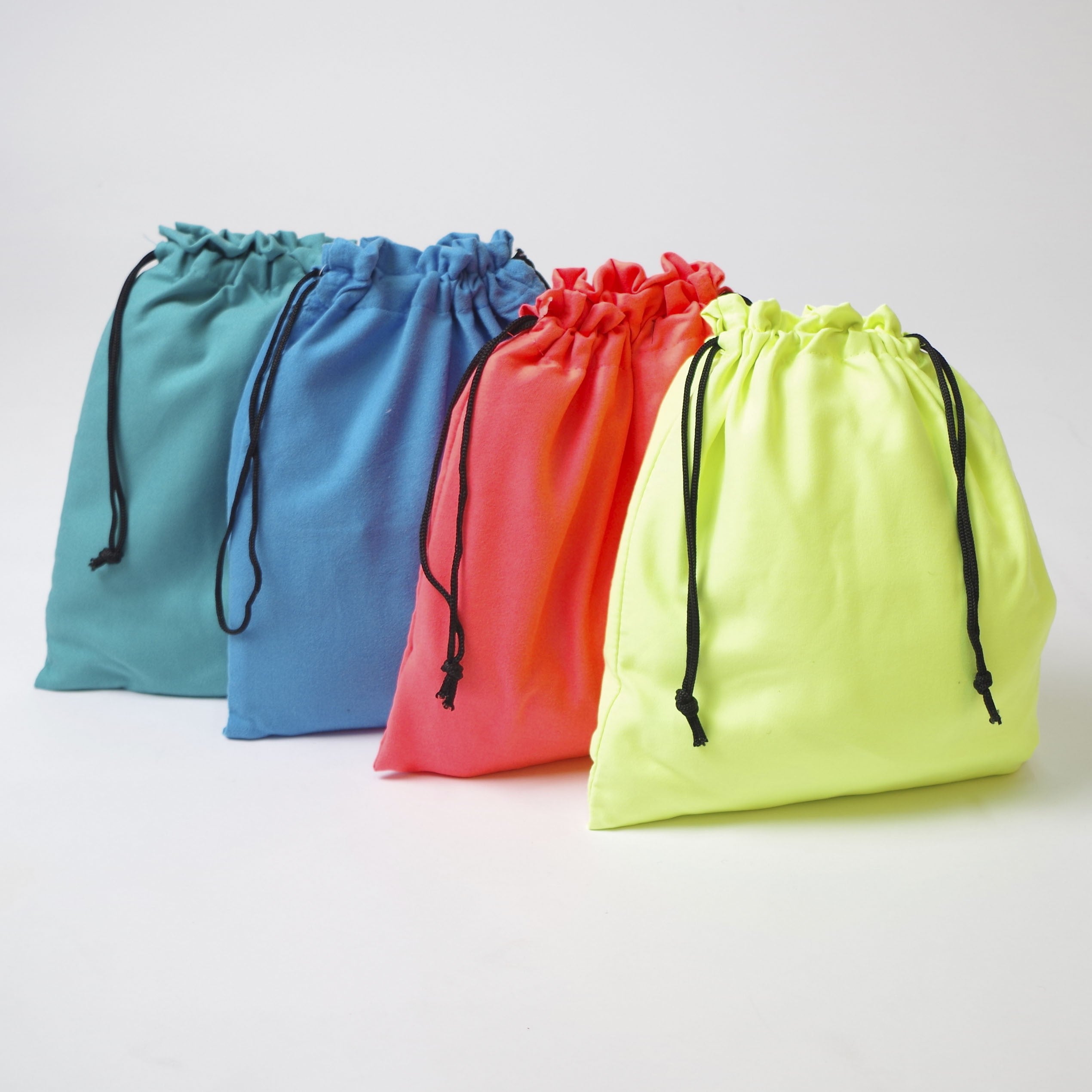 Albornoz microfibra infantil limón