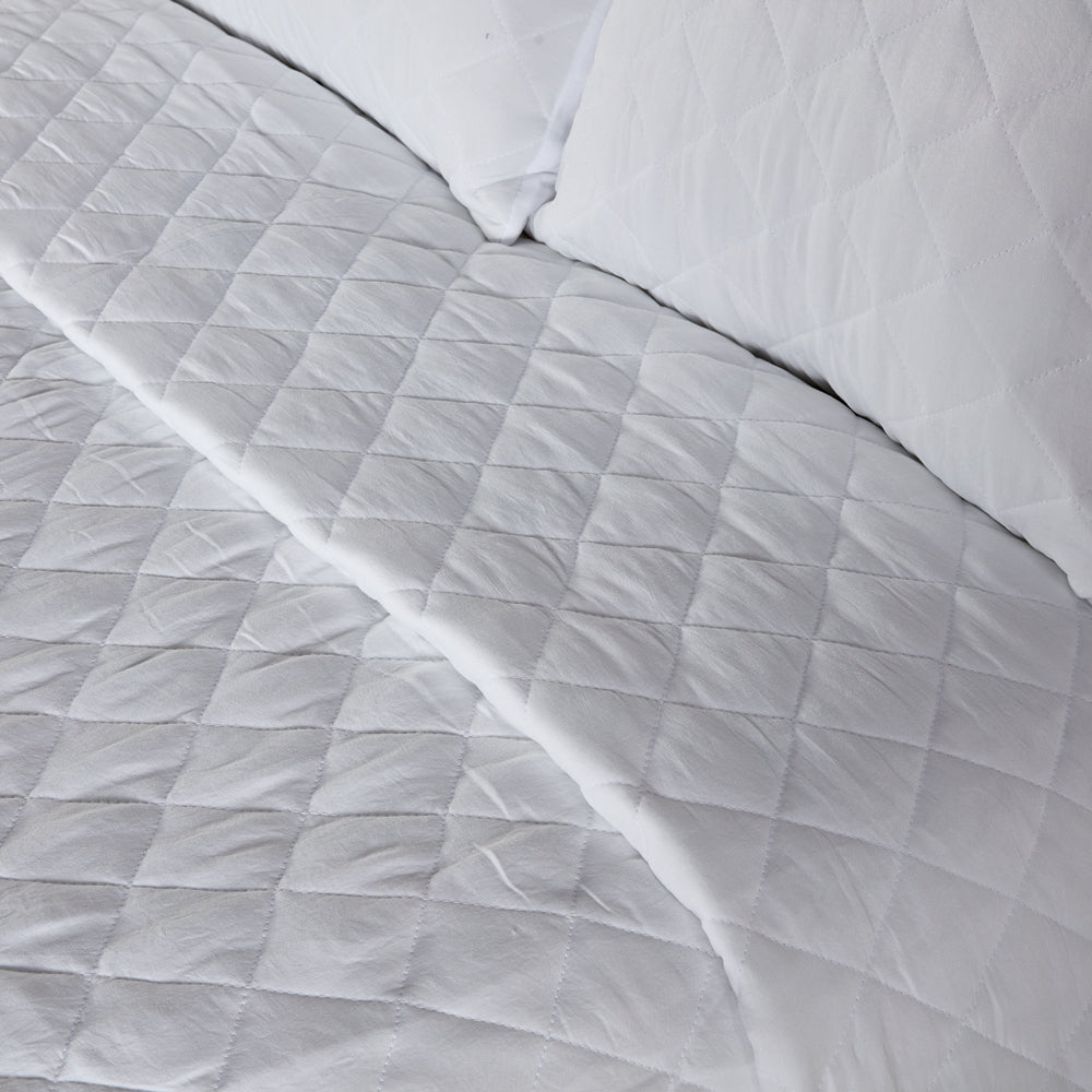 Colcha boutie microfibra deluxe blanco