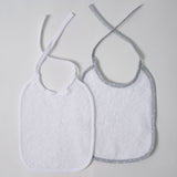 Pacote de 2 babadores de tecido atoalhado branco e branco/cinza