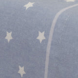 Lençóis de flanela com estrelas azuis