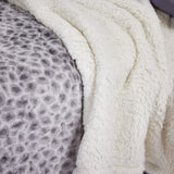 Cobertor sherpa com estampa animal