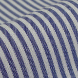 Conjunto de mochila e saco escolar em tecido, composto por 2 peças.