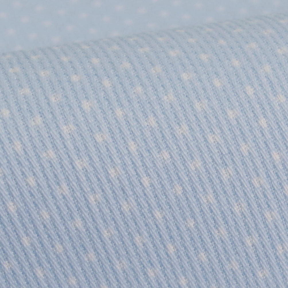 Conjunto de mochila e saco escolar em tecido, composto por 2 peças.